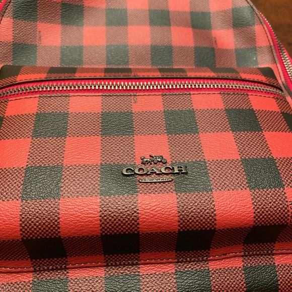 MEDIUM CHARLIE BACKPACK GINGHAM PRINT
RUBY/BLACK - Picture 3 of 8